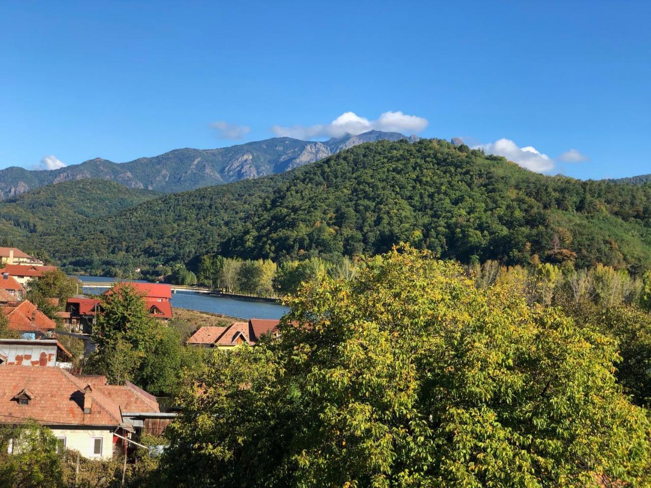 Apartament Belvedere Călimăneşti Eksteriør bilde